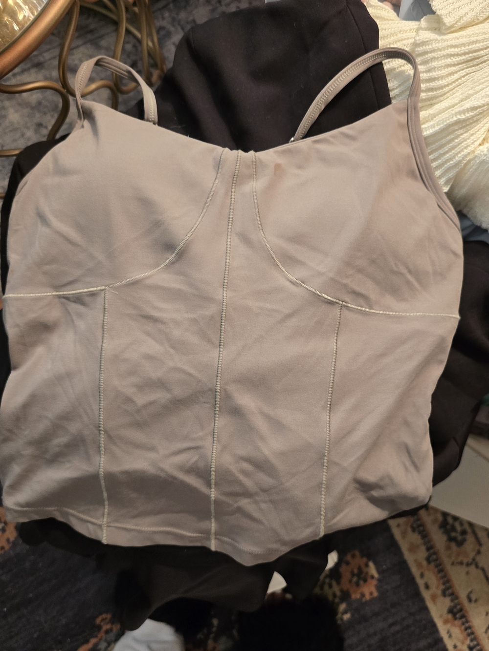 cropped Women’s Slim Fit Tank Top in Taupe